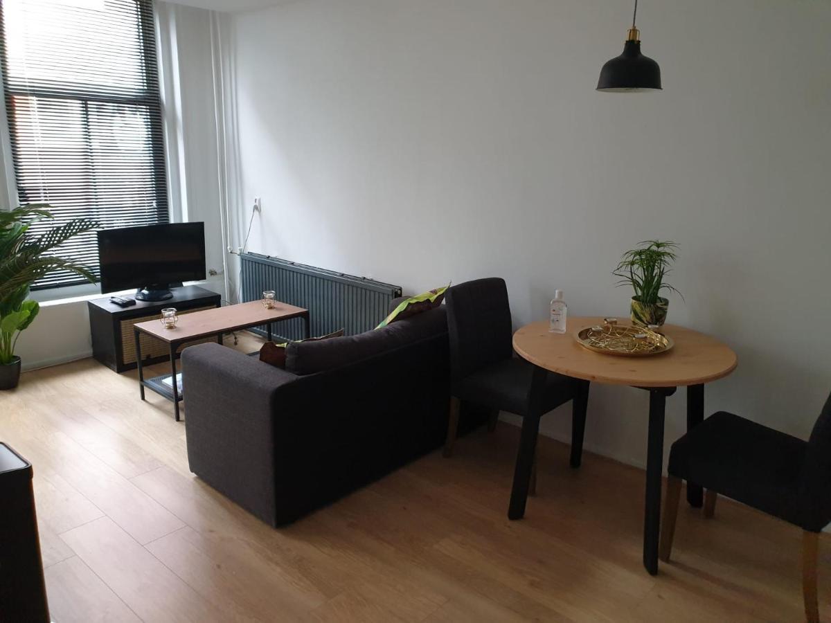 Recharge Hostel Rotterdam Zewnętrze zdjęcie